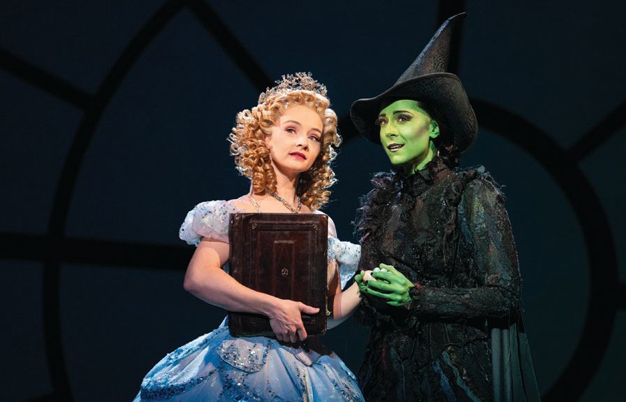 Jennafer Newberry and Lissa deGuzman star as Glinda and Elphaba, respectively, in the national tour of Wicked. PHOTO BY: JOAN MARCUS